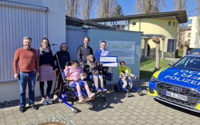 Spendenübergabe Polizei